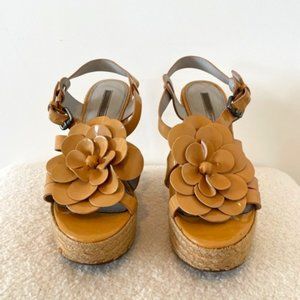 Vera Wang Lavender Patent Flower Espadrilles sz 8.5